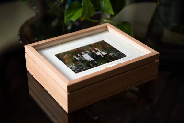 Wood Folio Box